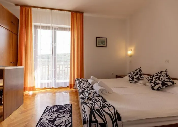 Kovac Bed & Breakfast 3*